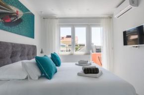 LUX CITY CENTER| EN SUITE BATHROOM| BALCONY